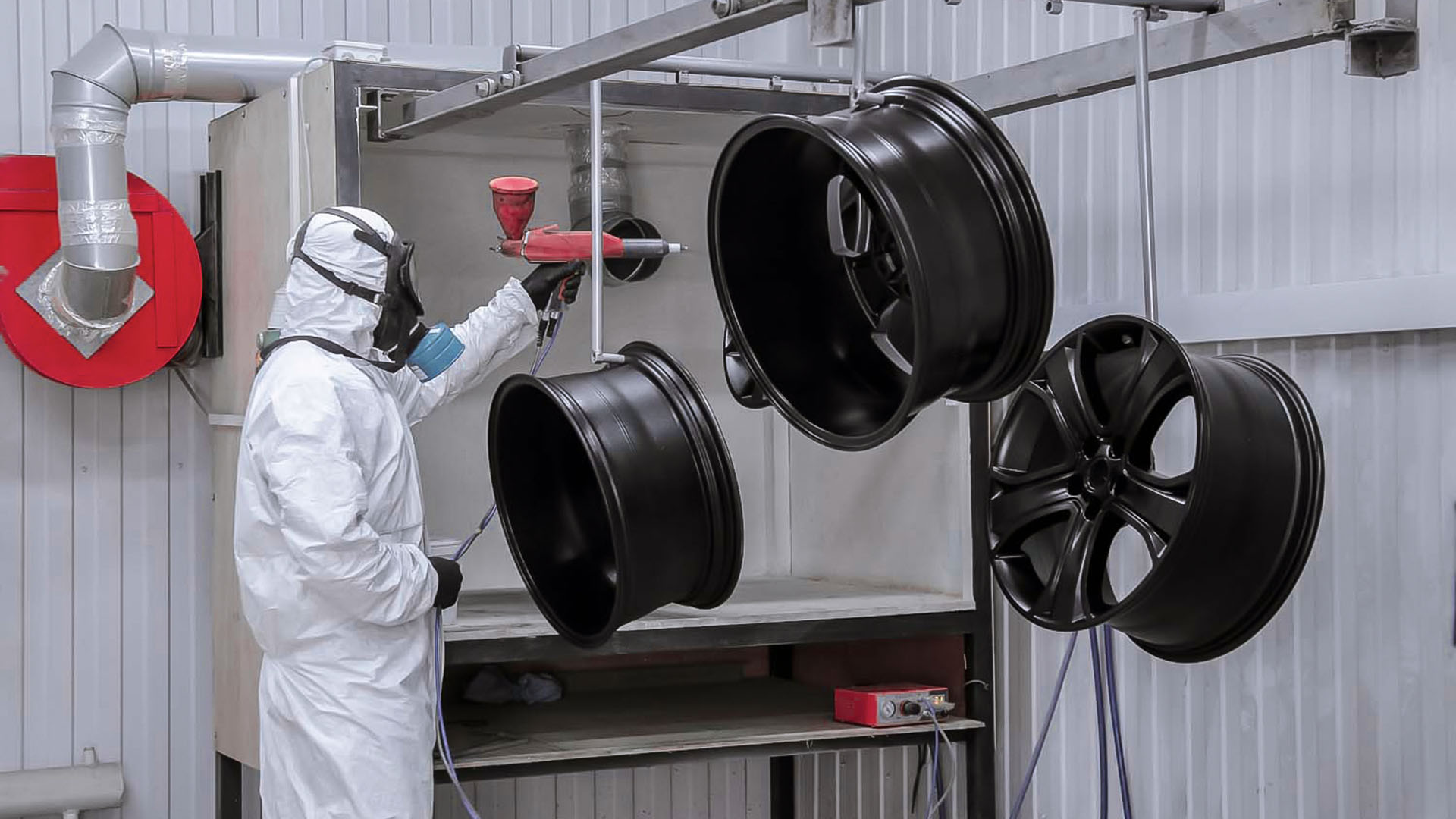Essential Powder Coating Safety Tips for Manufacturers